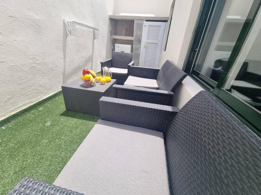 Pequeno Bungalow Firt Line Of The Sea Costa Teguise Exterior foto